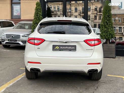 Maserati Levante 2019 - фото 8