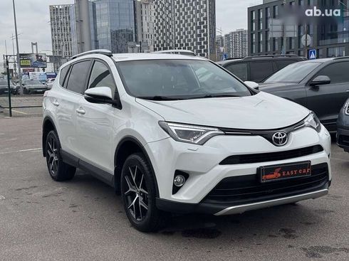 Toyota RAV4 2016 - фото 21
