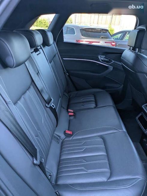 Audi E-Tron 2020 - фото 14
