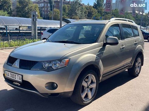 Mitsubishi Outlander 2007 - фото 2