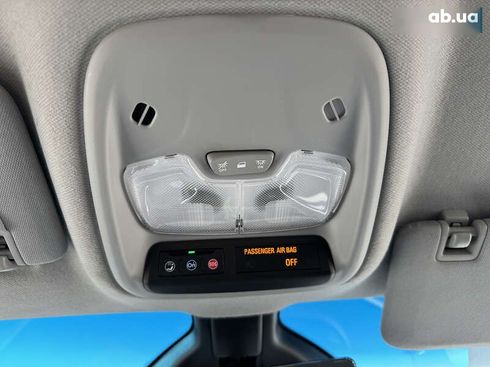 Chevrolet Bolt 2021 - фото 23