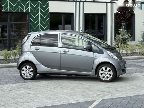Mitsubishi i-MiEV 2013 - фото 2