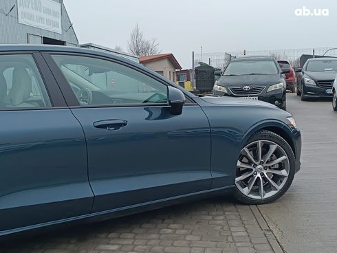 Volvo S60 2018 синий - фото 15