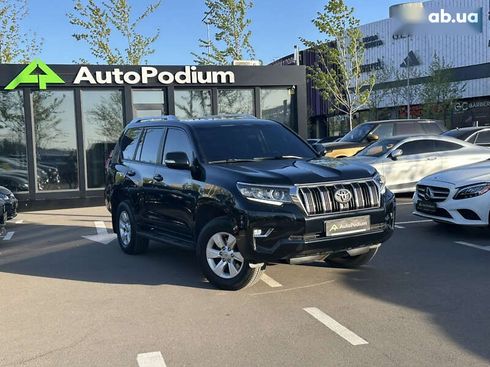 Toyota Land Cruiser Prado 2019 - фото 2