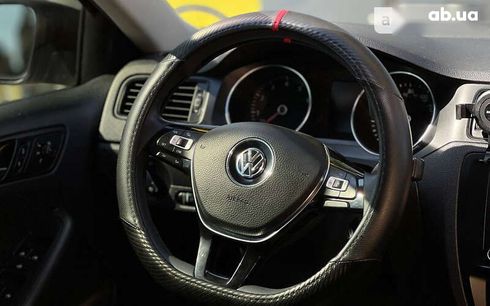 Volkswagen Jetta 2016 - фото 10