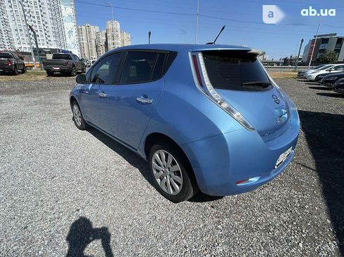 Nissan Leaf 2013 - фото 11