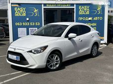 Продажа б/у Toyota Yaris 2017 года в Киеве - купить на Автобазаре