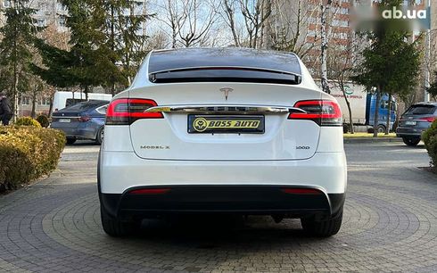 Tesla Model X 2018 - фото 6