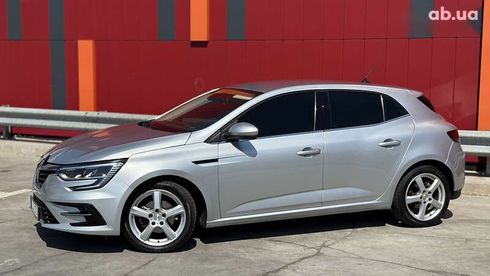 Renault Megane 2020 - фото 5