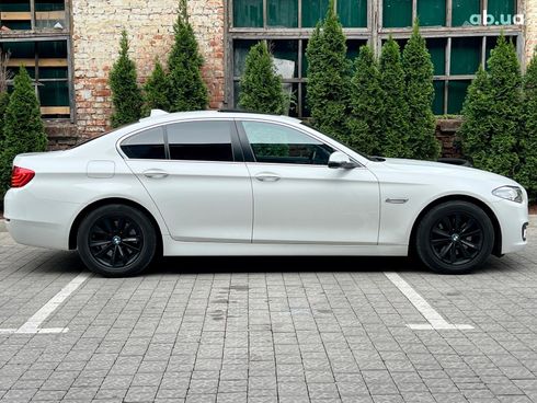 BMW 5 серия 2014 белый - фото 19