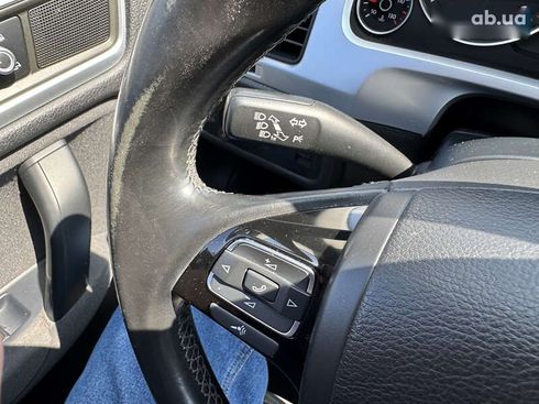 Volkswagen Touareg 2012 - фото 30