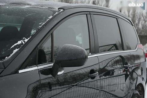 Peugeot 5008 2012 - фото 11