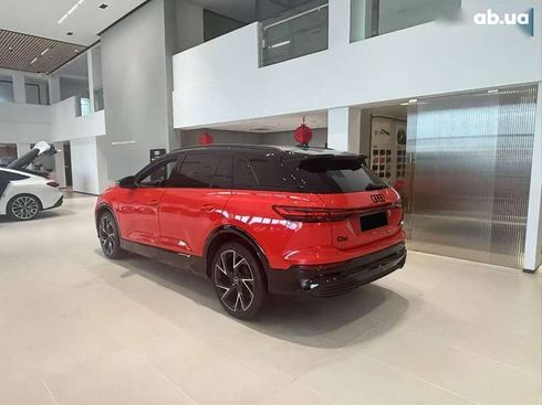 Audi Q5 e-tron 2022 - фото 4