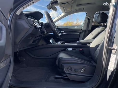 Audi E-Tron 2022 - фото 23