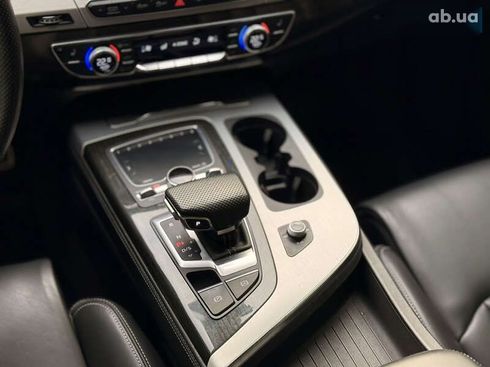 Audi Q7 2018 - фото 12
