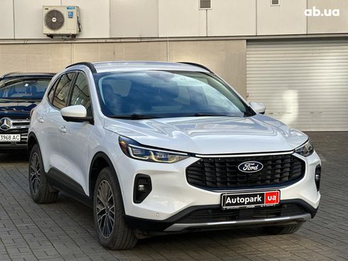 Ford Escape 2023 белый - фото 3