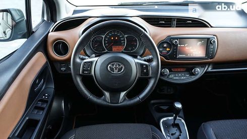 Toyota Yaris 2014 - фото 9