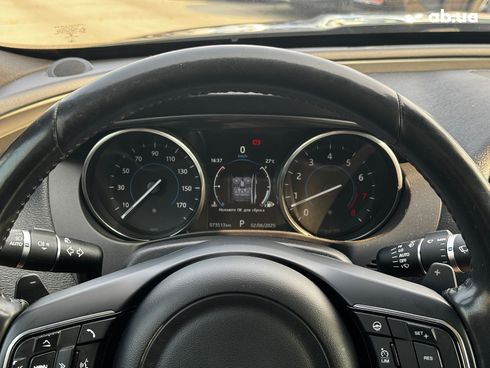 Jaguar XE 2016 черный - фото 45