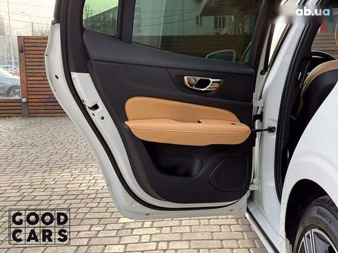 Volvo S60 2020 - фото 21