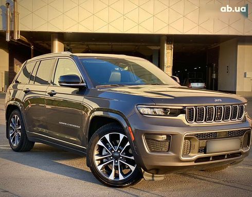 Jeep Grand Cherokee 2023 - фото 2