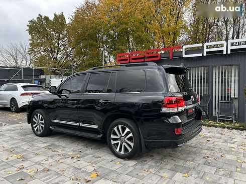 Toyota Land Cruiser 2016 - фото 19