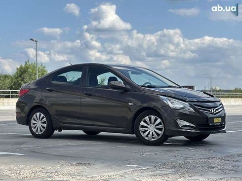 Hyundai Accent 2016 - фото 10