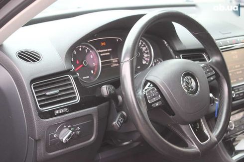 Volkswagen Touareg 2015 - фото 17