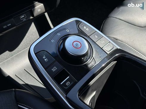 Kia Niro 2019 - фото 13