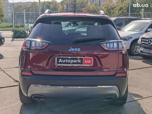 Jeep Cherokee 2019 красный - фото 11