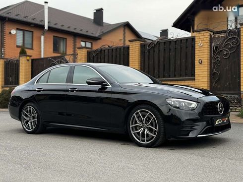 Mercedes-Benz E-Класс 2020 - фото 24