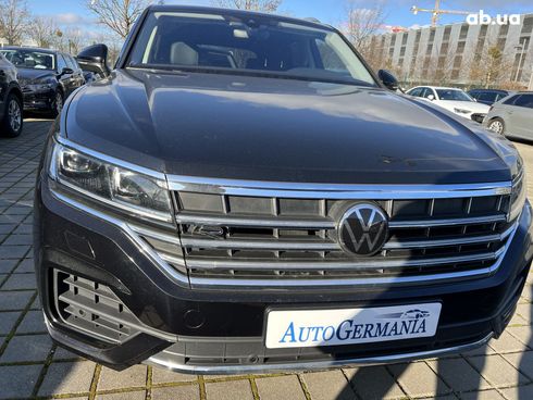 Volkswagen Touareg 2022 - фото 2