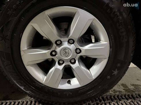 Toyota Land Cruiser Prado 2016 - фото 10