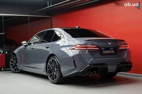 BMW M5 2025 - фото 14