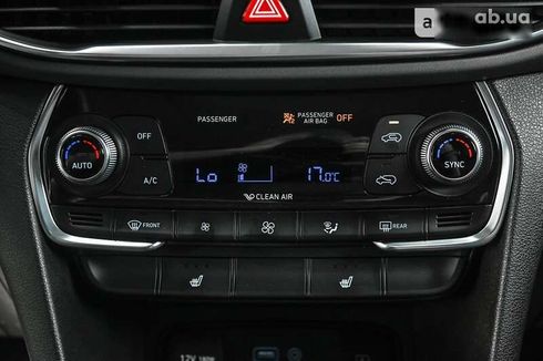 Hyundai Santa Fe 2019 - фото 22