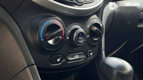 Hyundai Accent 2012 - фото 14