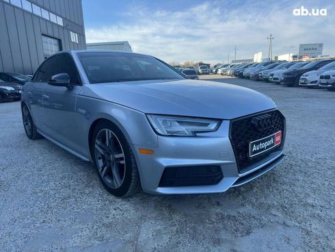 Audi A4 2018 серый - фото 3