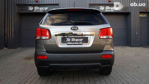 Kia Sorento 2011 - фото 17