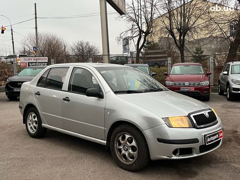 Skoda Fabia 2004 серый - фото 3