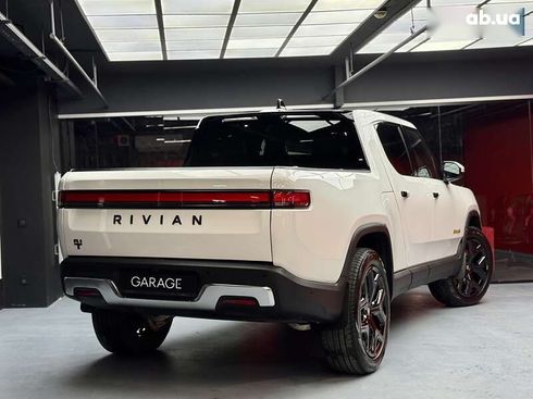 Rivian R1T 2023 - фото 23