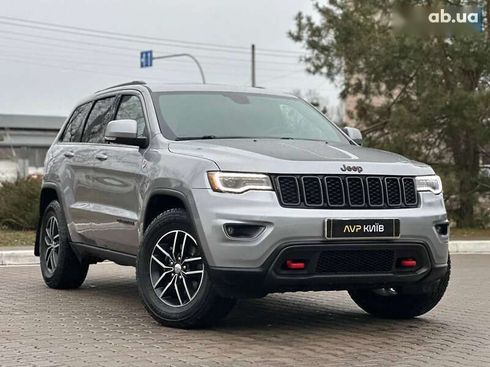 Jeep Grand Cherokee 2017 - фото 8