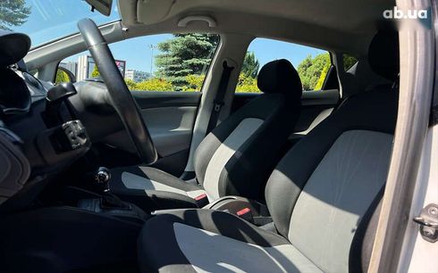 SEAT Ibiza 2013 - фото 13