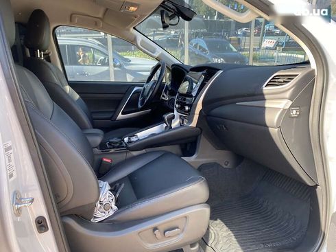 Mitsubishi Pajero Sport 2024 - фото 8