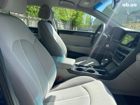 Hyundai Sonata 2016 синий - фото 22