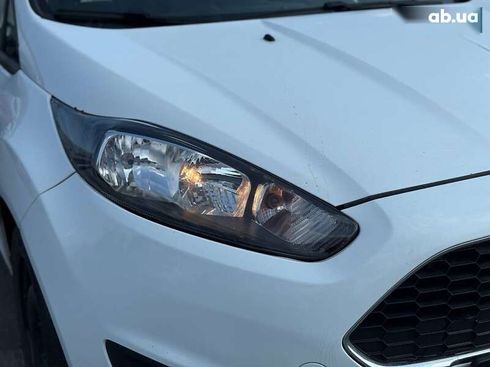 Ford Fiesta 2016 - фото 3