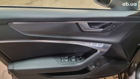 Audi A6 2021 - фото 11