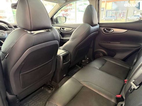 Nissan Qashqai 2017 - фото 25