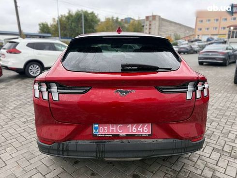 Ford Mustang Mach-E 2022 - фото 18