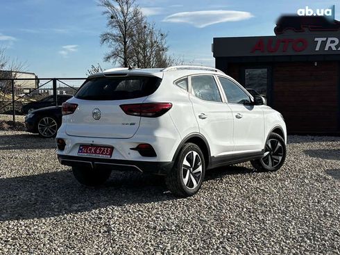 MG ZS EV 2022 - фото 20
