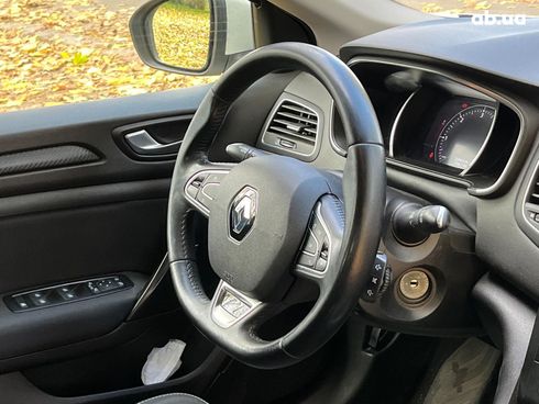 Renault Megane 2018 белый - фото 20