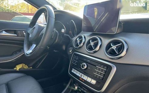 Mercedes-Benz GLA-Класс 2019 - фото 15